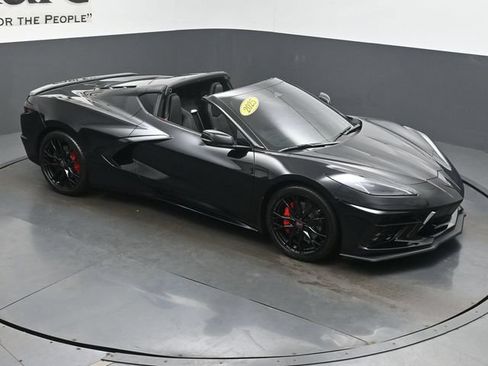 Used 2025 Chevrolet Corvette Stingray Coupe w/ Battery Protection Package RWD image 47