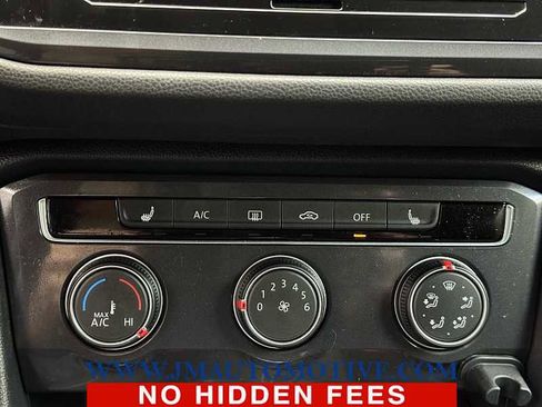 Used 2022 Volkswagen Tiguan S image 39