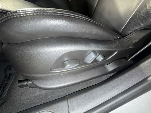 Used 2017 Cadillac XT5 Luxury image 14