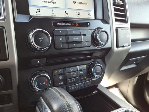 Used 2016 Ford F150 Lariat AWD/4WD image 21