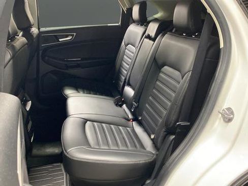 Used 2020 Ford Edge SEL w/ Convenience Package AWD/4WD image 23