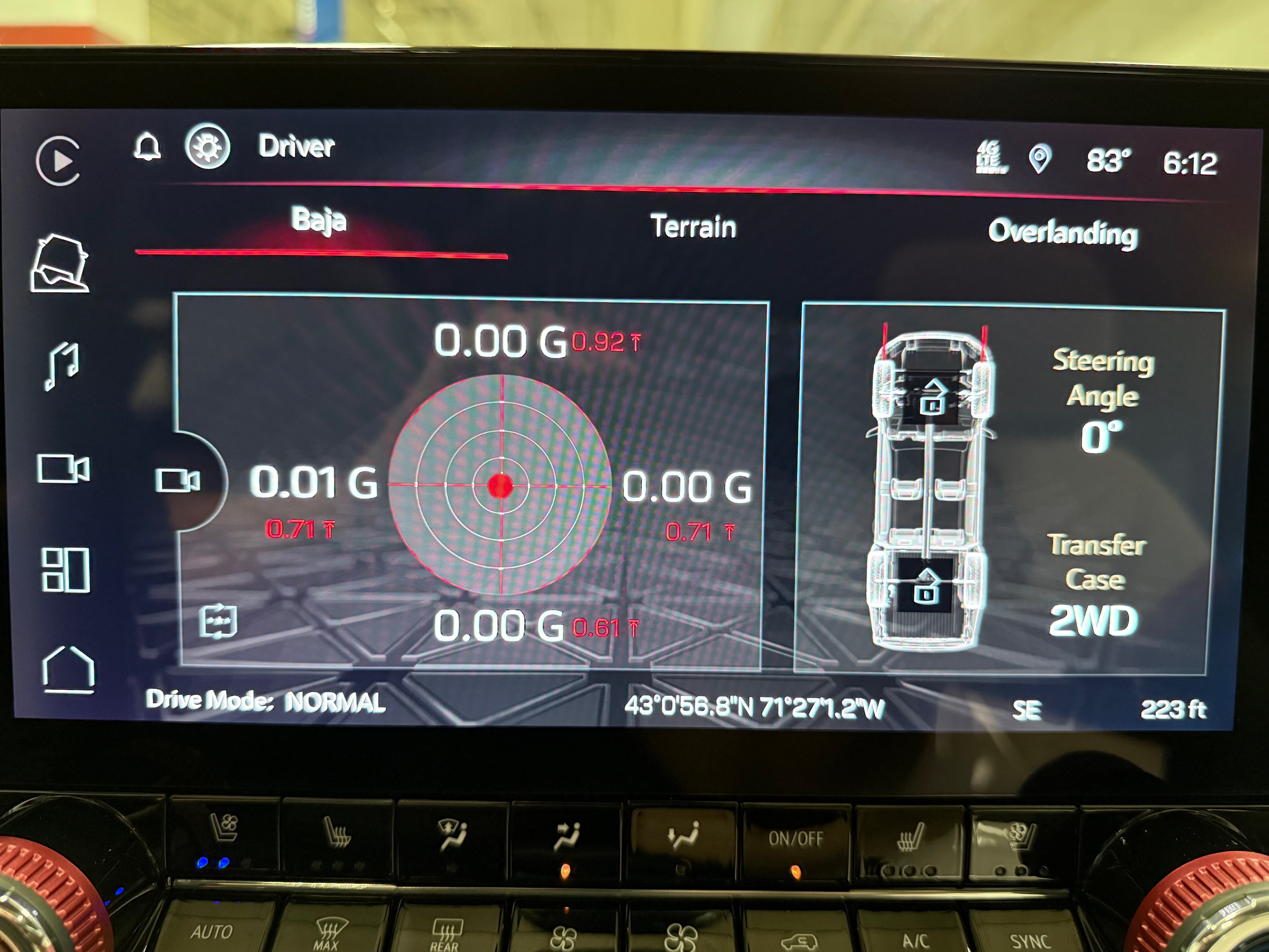 Used 2025 GMC Canyon AT4 w/ AT4X Package AWD/4WD image 30