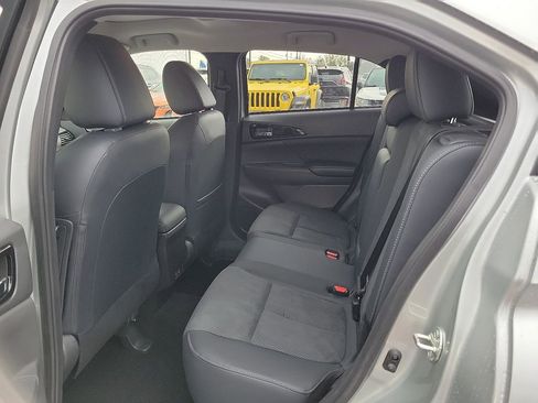 New 2026 Mitsubishi Eclipse Cross SE image 7