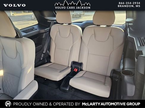 New 2026 Volvo XC90 B5 Plus w/ Protection Package Premier AWD/4WD image 15