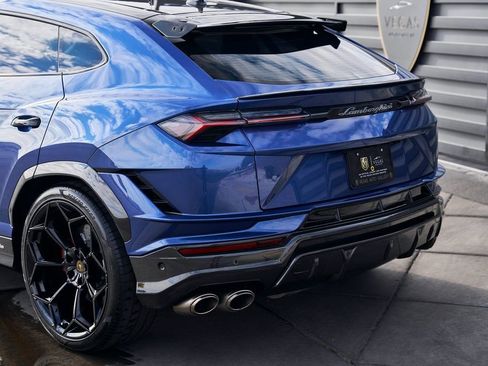 Used 2024 Lamborghini Urus Performante AWD/4WD image 16