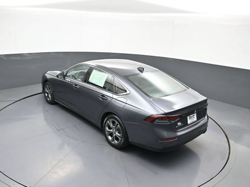 Certified 2023 Honda Accord EX image 40