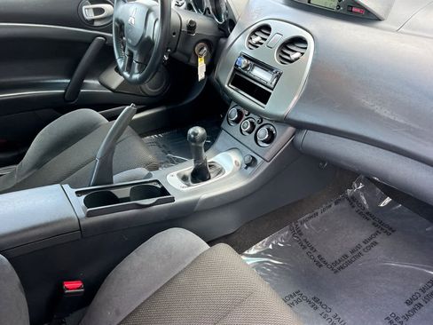 Used 2006 Mitsubishi Eclipse GS FWD image 16