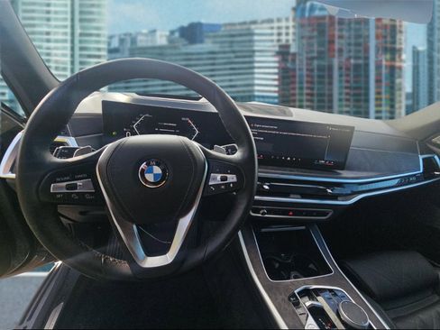 Used 2025 BMW X5 xDrive40i image 25