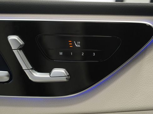 Used 2023 Mercedes-Benz C 300 4MATIC Sedan image 26