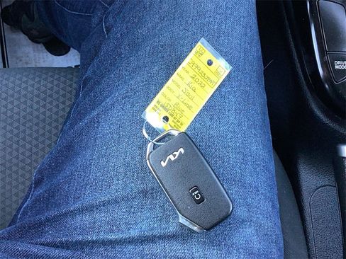 Used 2022 Kia Soul X-Line image 26