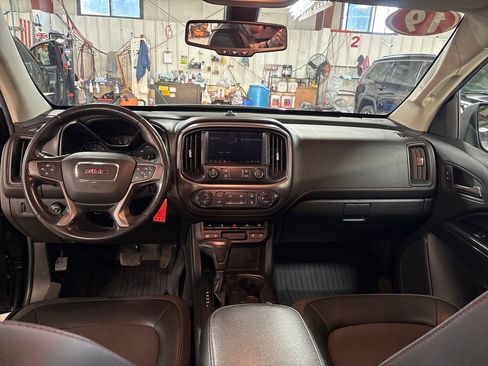 Used 2019 GMC Canyon All Terrain w/ All Terrain X Package AWD/4WD image 18