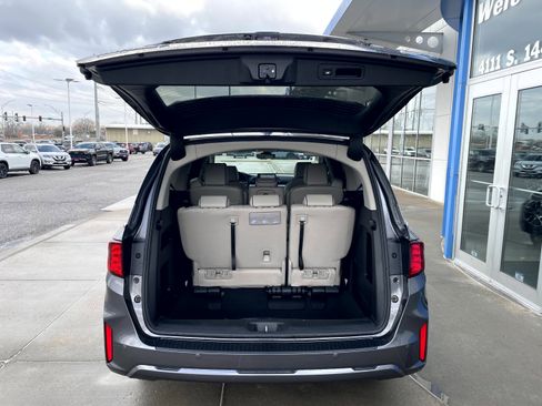 New 2026 Honda Odyssey Touring image 6