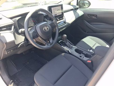 Used 2023 Toyota Corolla LE FWD image 11