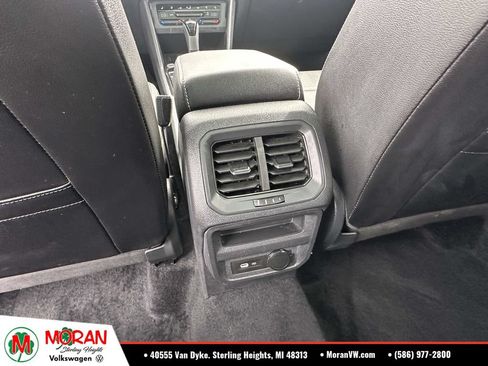 Used 2022 Volkswagen Tiguan SEL R-Line AWD/4WD image 13