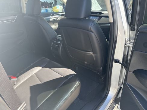 Used 2019 Cadillac XT5 Premium Luxury image 14
