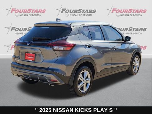 New 2025 Nissan Kicks Play S image 4
