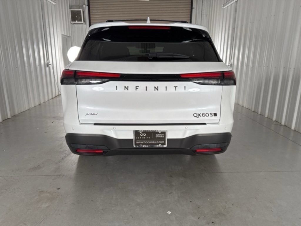 Certified 2026 INFINITI QX60 Sport w/ Dark Cargo Package AWD/4WD image 5