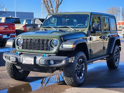 Used 2024 Jeep Wrangler Unlimited Rubicon 4xe w/ Technology Group image 5