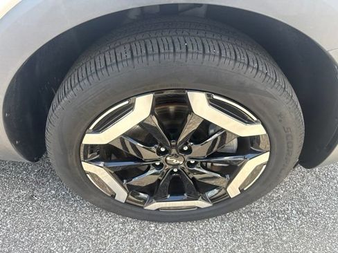 Used 2024 Kia Telluride S w/ S Sunroof Package AWD/4WD image 13