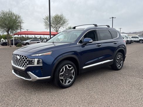Used 2022 Hyundai Santa Fe Limited AWD/4WD image 2