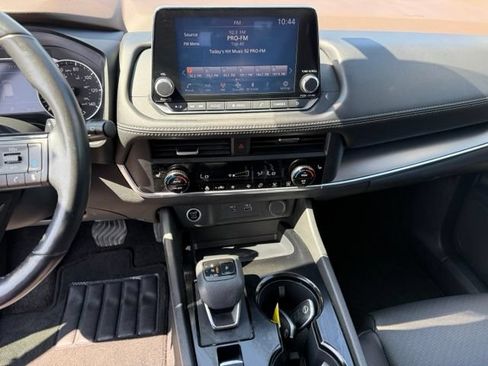 Certified 2023 Nissan Rogue SV w/ SV Premium B Package AWD/4WD image 20
