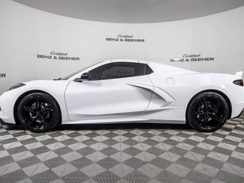 Used 2020 Chevrolet Corvette Stingray Premium Conv w/ 3LT Preferred Equipment Group image 11