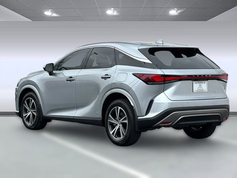 Used 2025 Lexus RX 350 FWD image 3