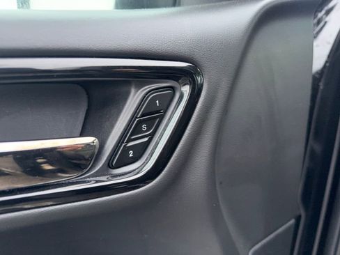 Used 2024 Dodge Durango GT AWD/4WD image 13