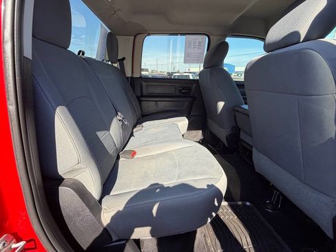 Used 2016 RAM 2500 Tradesman w/ Chrome Appearance Group AWD/4WD image 46