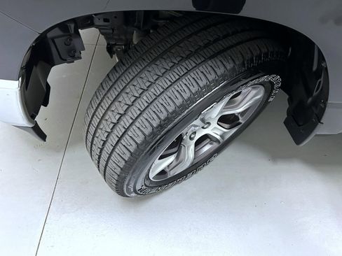 Used 2023 RAM 1500 Laramie image 24