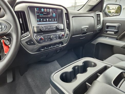 Used 2019 Chevrolet Silverado 1500 LT w/ All Star Edition AWD/4WD image 16