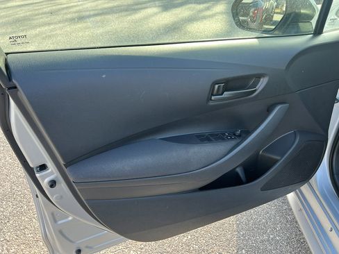 Used 2024 Toyota Corolla LE image 11