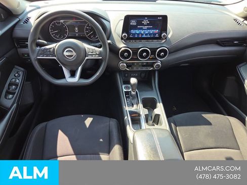 Used 2024 Nissan Sentra SV FWD image 8