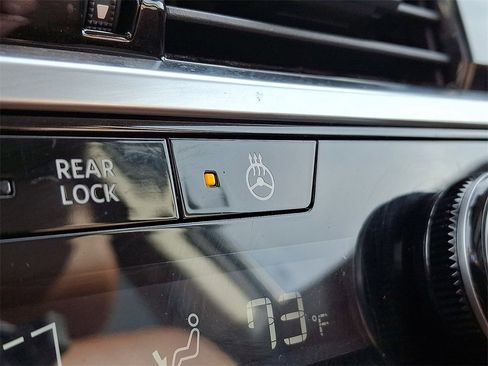 Used 2023 Nissan Pathfinder Platinum image 27