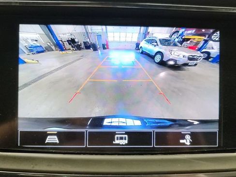 Used 2024 Buick Enclave Essence w/ Sport Touring Edition AWD/4WD image 3