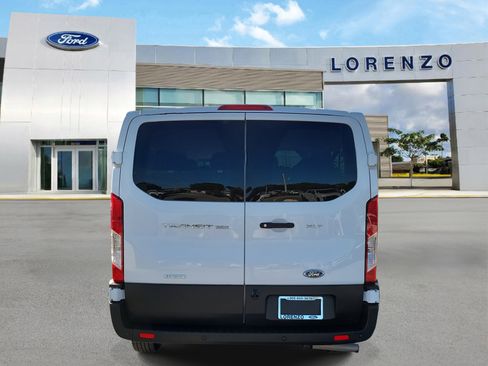 Used 2023 Ford Transit 350 XLT image 4