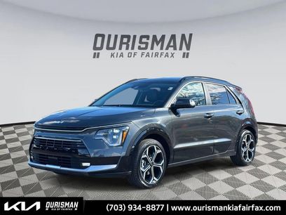 Used 2023 Kia Niro SX Touring