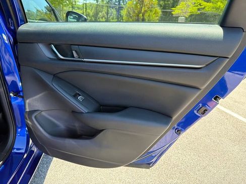 Used 2021 Honda Accord Sport image 16