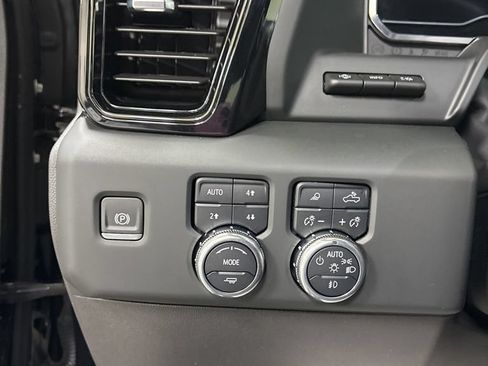 Used 2024 GMC Sierra 1500 AT4X w/ AT4X AEV Edition AWD/4WD image 10