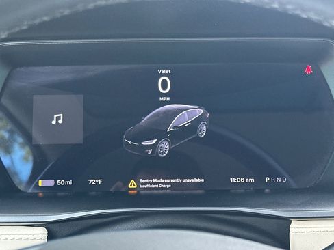 Used 2019 Tesla Model X Standard Range image 31