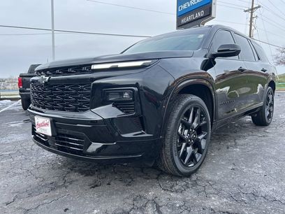 Used 2025 Chevrolet Traverse RS
