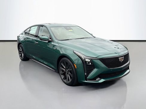 New 2026 Cadillac CT5 V image 3