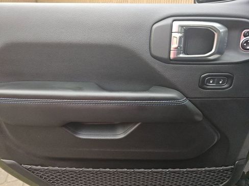 Used 2024 Jeep Wrangler High Altitude image 6