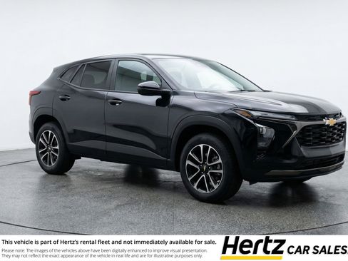 Used 2025 Chevrolet TrailBlazer LT image 1