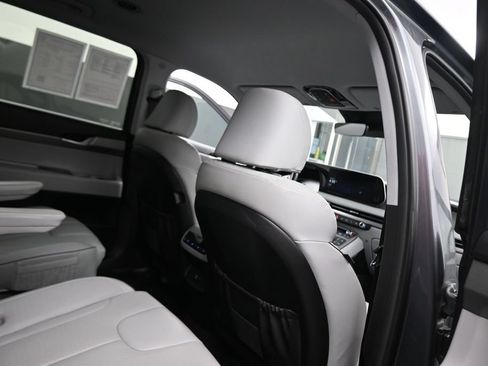 Used 2025 Hyundai Palisade SEL AWD/4WD image 47