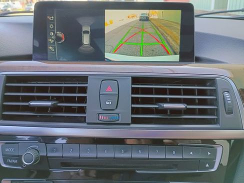 Used 2017 BMW 330i xDrive Wagon image 40