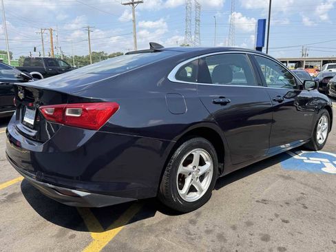 Used 2018 Chevrolet Malibu LS image 5