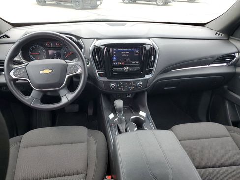 Used 2022 Chevrolet Traverse LT w/ LPO, Cargo Package FWD image 11
