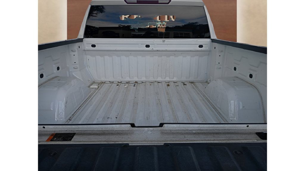 Used 2025 GMC Sierra 1500 SLT RWD image 14