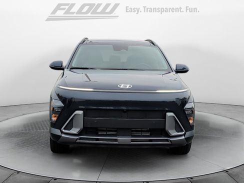 New 2026 Hyundai Kona Limited FWD image 2